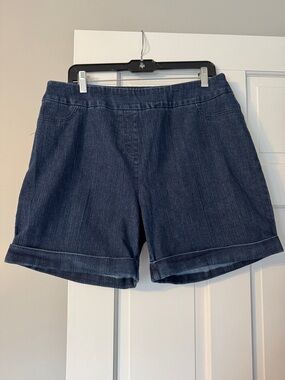 Soft Surroundings Dark Indigo Denim Cuffed Shorts size L